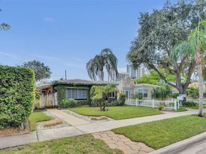 1626 Tyler St, Hollywood FL 33020