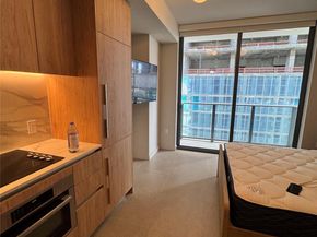 11 NE 6th St 2606, Miami FL 33132