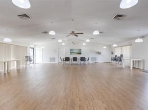 190 SE 5th Ave 108, Dania Beach FL 33004