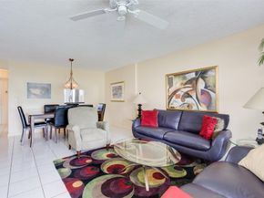 190 SE 5th Ave 108, Dania Beach FL 33004