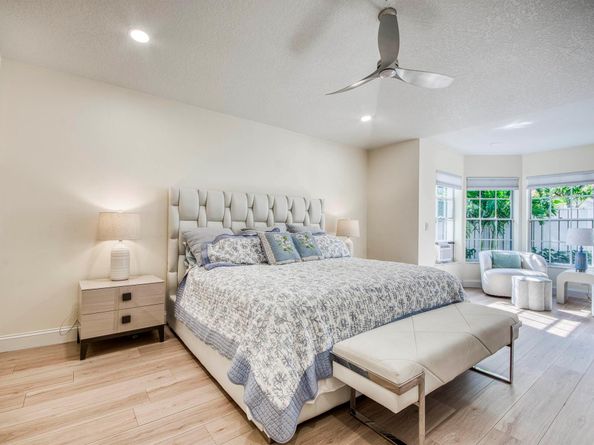 158 Eagleton Court, Palm Beach Gardens FL 33418