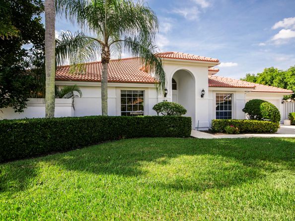 158 Eagleton Court, Palm Beach Gardens FL 33418