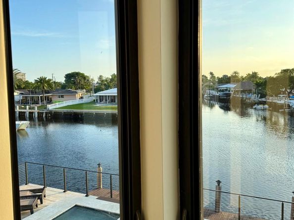 491 SE 15th Avenue, Pompano Beach FL 33060