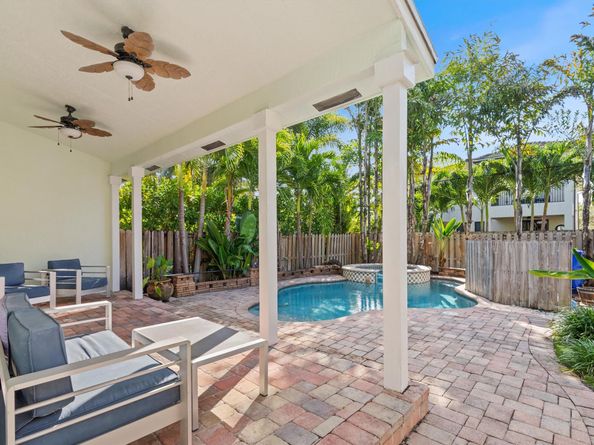 518 SW 9th St 518, Fort Lauderdale FL 33315