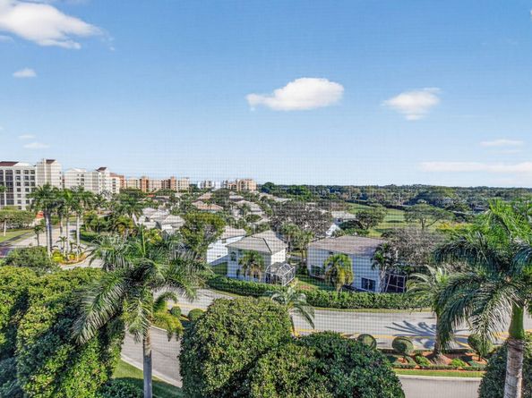 7564 Regency Lake Drive 701, Boca Raton FL 33433