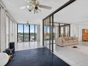 7564 Regency Lake Drive 701, Boca Raton FL 33433