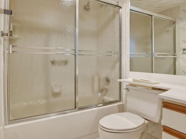 7564 Regency Lake Drive 701, Boca Raton FL 33433