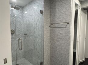 10 Venetian Way 502, Miami Beach FL 33139