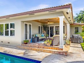 359 Poinciana Dr, Fort Lauderdale FL 33301