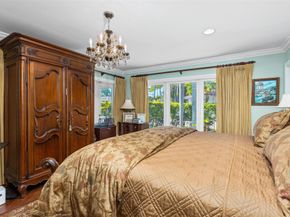 359 Poinciana Dr, Fort Lauderdale FL 33301