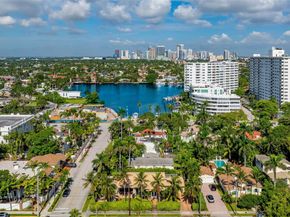 359 Poinciana Dr, Fort Lauderdale FL 33301