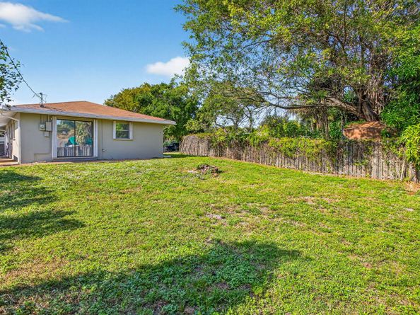 208 NE 14th Avenue, Pompano Beach FL 33060