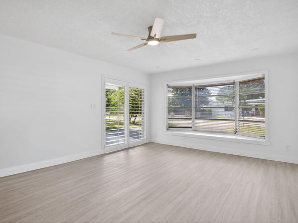 208 NE 14th Avenue, Pompano Beach FL 33060