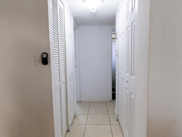 1810 N Lauderdale Ave 2102, North Lauderdale FL 33068