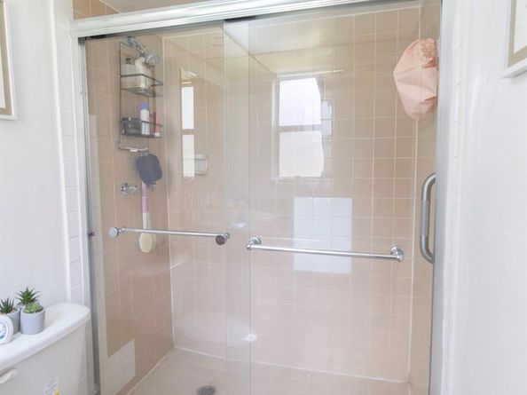 1810 N Lauderdale Ave 2102, North Lauderdale FL 33068