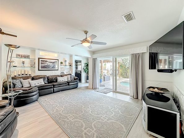 501 SE 7th Ave, Pompano Beach FL 33060