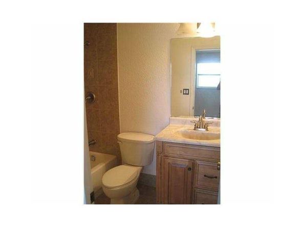 7901 S Colony Circle 203, Tamarac FL 33321