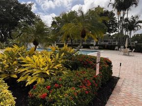 3080 N Course Dr 204, Pompano Beach FL 33069