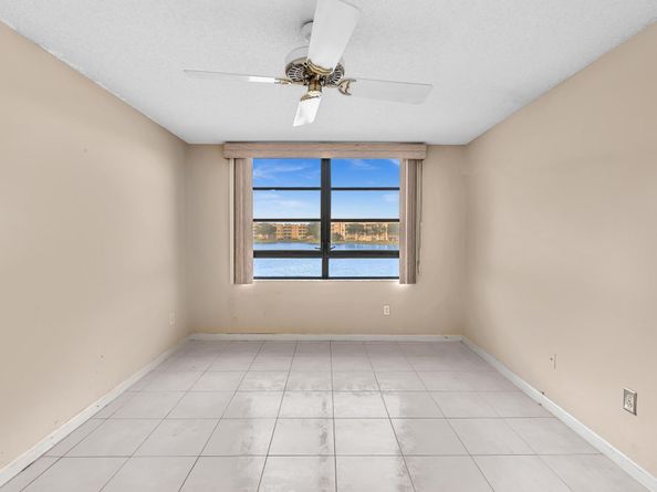 10442 E Clairmont Cir 204, Tamarac FL 33321