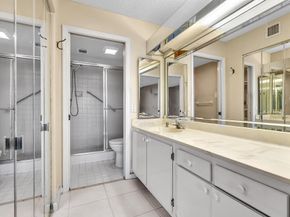 10442 E Clairmont Cir 204, Tamarac FL 33321