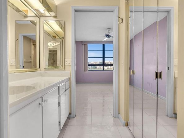 10442 E Clairmont Cir 204, Tamarac FL 33321