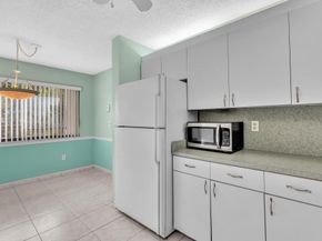10442 E Clairmont Cir 204, Tamarac FL 33321