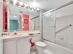 10442 E Clairmont Cir 204, Tamarac FL 33321