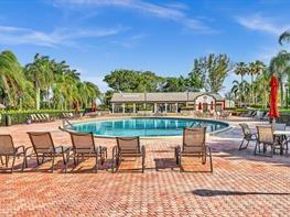 10442 E Clairmont Cir 204, Tamarac FL 33321