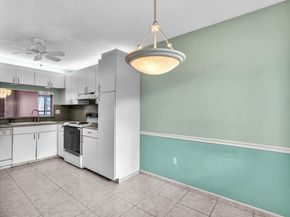 10442 E Clairmont Cir 204, Tamarac FL 33321