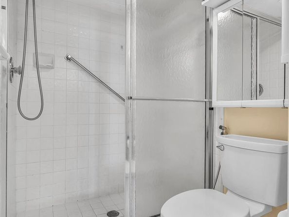 10442 E Clairmont Cir 204, Tamarac FL 33321