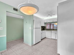 10442 E Clairmont Cir 204, Tamarac FL 33321