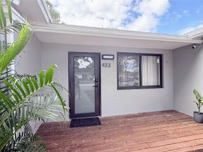433 NW 15th Way, Fort Lauderdale FL 33311