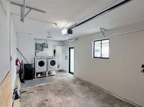 433 NW 15th Way, Fort Lauderdale FL 33311