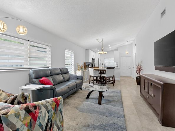 8136 Whispering Palm Drive B, Boca Raton FL 33496