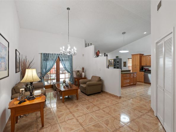 7440 SW 93rd Ave, Miami FL 33173