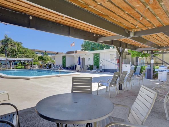 4700 NW 35th St 507, Lauderdale Lakes FL 33319