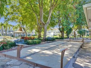 4700 NW 35th St 507, Lauderdale Lakes FL 33319