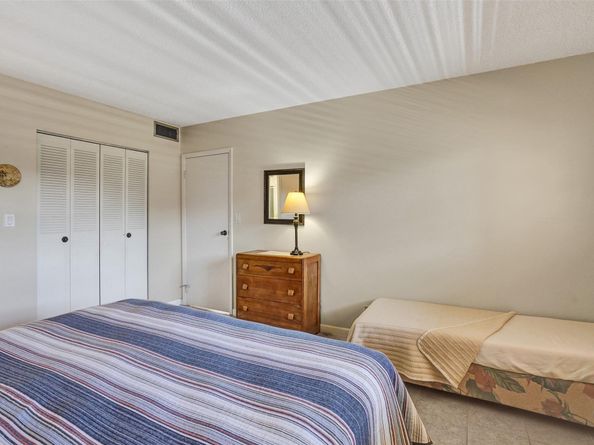 4700 NW 35th St 507, Lauderdale Lakes FL 33319