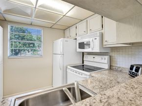 4700 NW 35th St 507, Lauderdale Lakes FL 33319