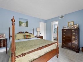 1015 Lake Shore Drive 105, Lake Park FL 33403