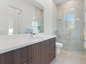 127 Swan Ave, Plantation FL 33324