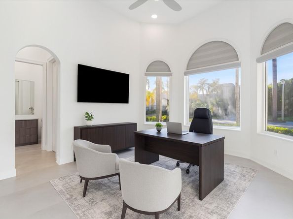 127 Swan Ave, Plantation FL 33324