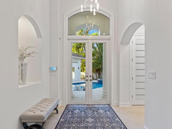 127 Swan Ave, Plantation FL 33324