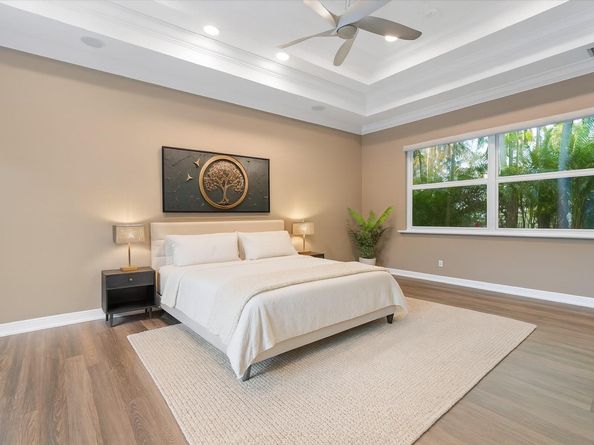 127 Swan Ave, Plantation FL 33324