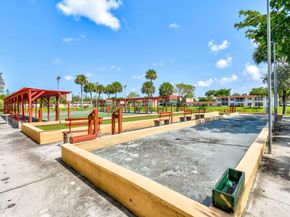 140 Lake Nancy Lane 112, West Palm Beach FL 33411