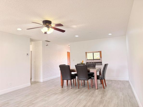 906 SW 9th Street Circle 204, Boca Raton FL 33486