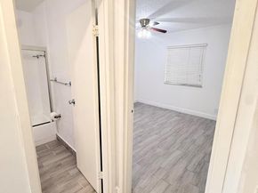 906 SW 9th Street Circle 204, Boca Raton FL 33486