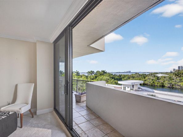 4200 N Ocean Drive 2406, Singer Island FL 33404