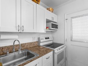 5401 NW 2nd Avenue 227, Boca Raton FL 33487