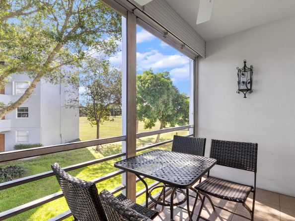 5401 NW 2nd Avenue 227, Boca Raton FL 33487
